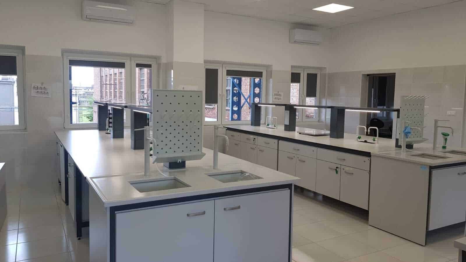 NOVALAB laboratoriumkranen in een gerealiseerd project